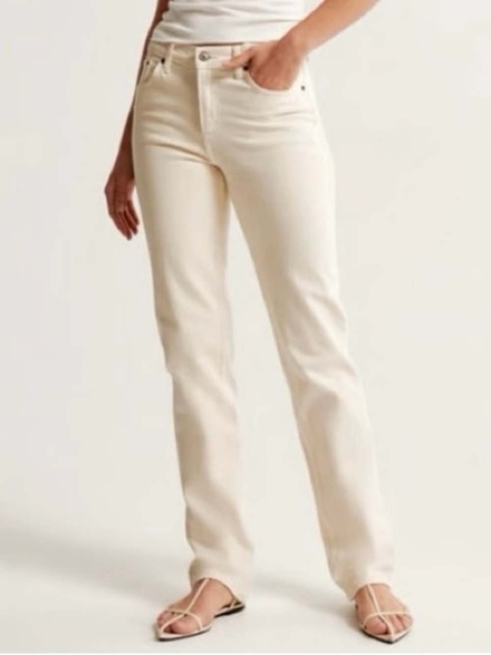 ABERCROMBIE | Mid Rise 90s Straight Jeans In Bone | 32